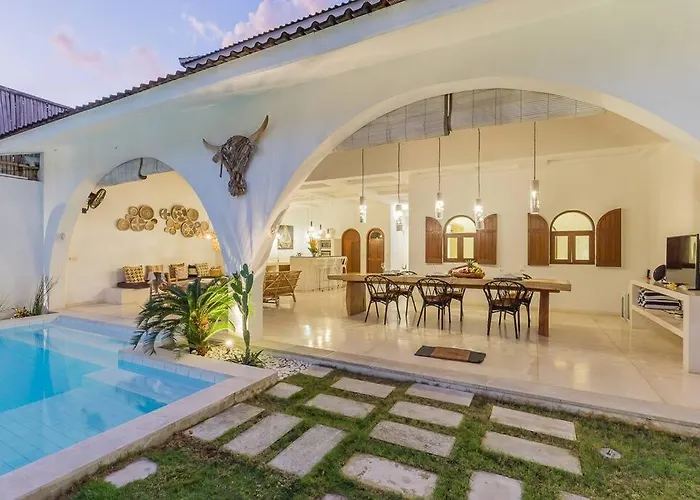 Сasa de vacaciones 3 Bedr Mediterranean Vibes Private Pool 5min Seminyak