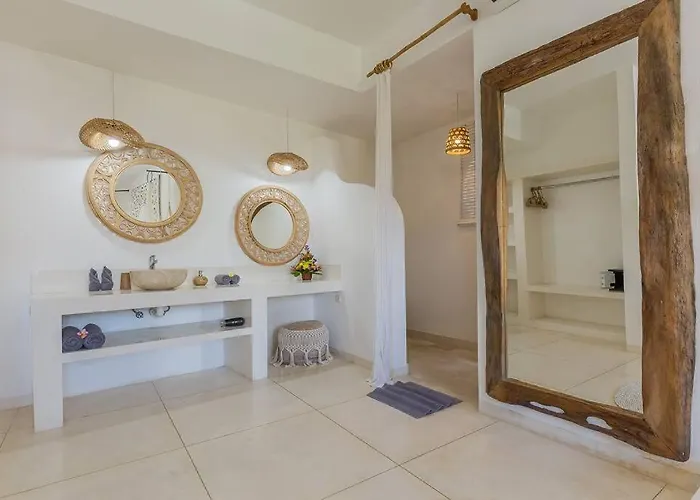 3 Bedr Mediterranean Vibes Private Pool 5min * Seminyak