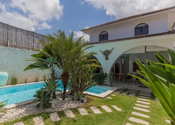 3 Bedr Mediterranean Vibes Private Pool 5min *